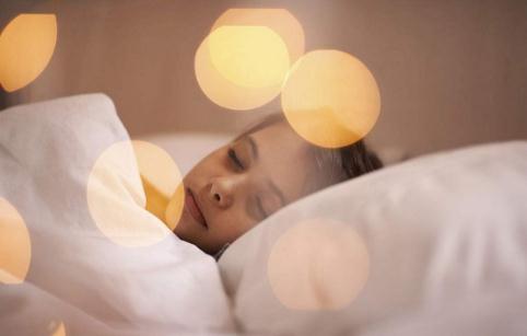 睡前喝一杯羊奶有助于睡眠嗎？